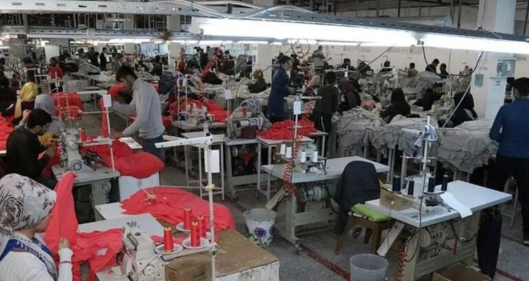 20 dokumacılık fabrikası birden kapandı
