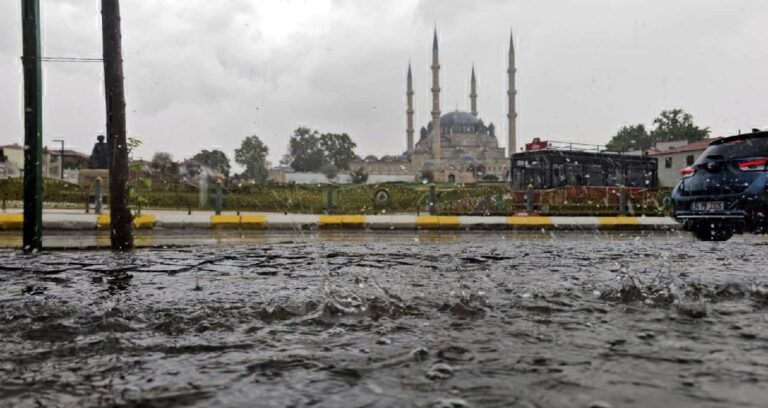 Bayram planı yapanlar dikkat! Meteoroloji Marmara’yı gün gün uyardı!