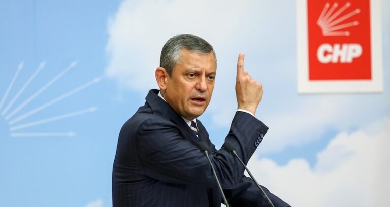 Özgür Özel’den ‘istifa’ davetlerine karşılık