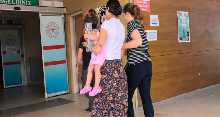 20 yaşındaki bayan 18 defa hırsızlık yaptı: Bebeğiyle yakalandı!