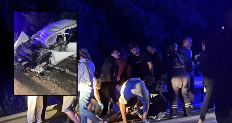 4 araç birbirine girdi: Dört meyyit 11 yaralı