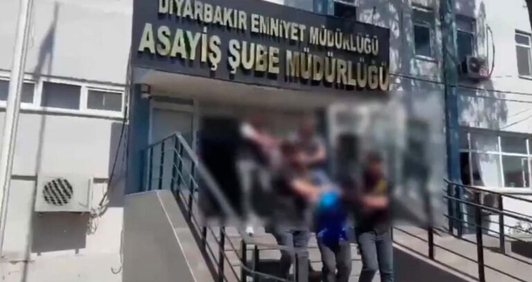 Banka şubesine silahlı saldırı! 2 kuşkulu tutuklandı