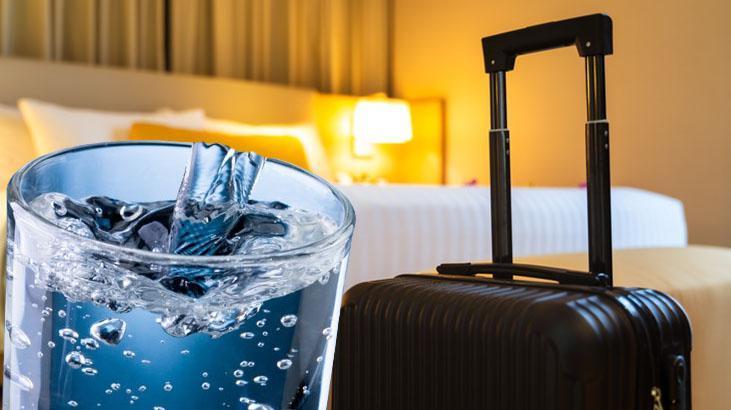 Otel odasına yerleşir yerleşmez bu önlemi alın! Kapı kolunda durması gerekiyor