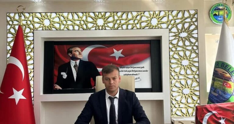Afyonkarahisar’da yasak aşk skandalı: AKP’li belediye başkanı istifa etti