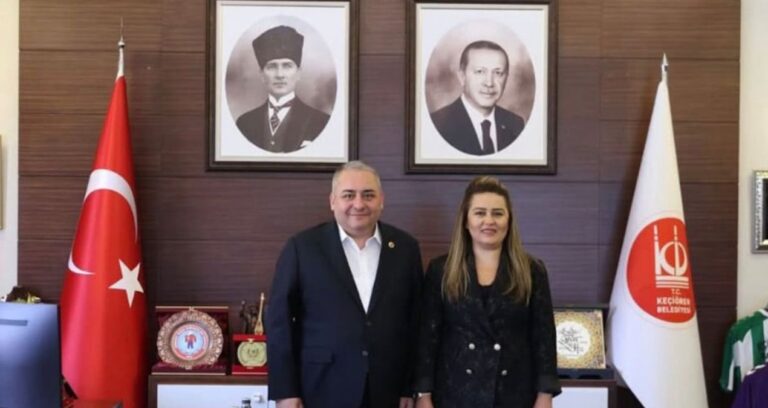 AKP’ye geçer geçmez Atatürk sevgisi küçüldü