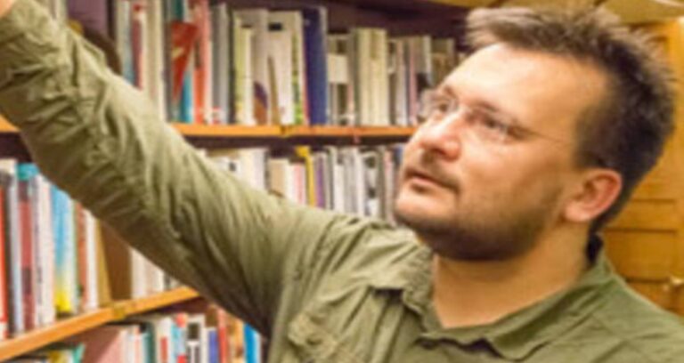 Genç profesör motosiklet kazasında can verdi!