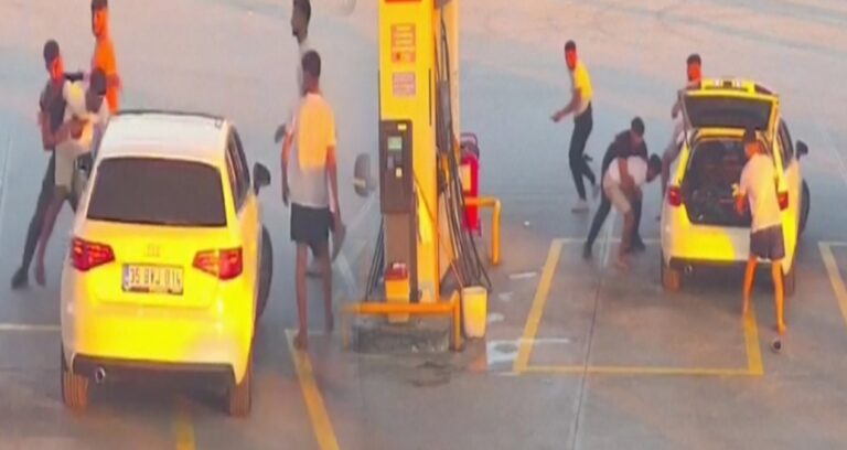 Kuşadası’nda ‘yol verme’ tartışması arbedeye döndü
