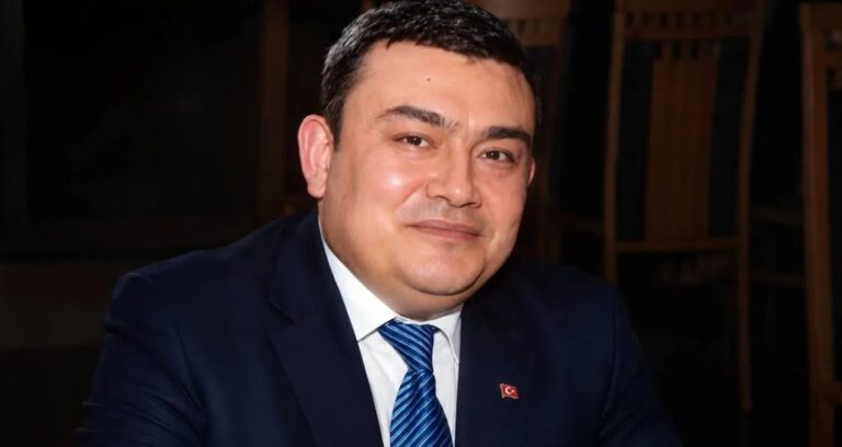 Yanlış anons geçerek herkesi yanıltan kilit isim gözaltında