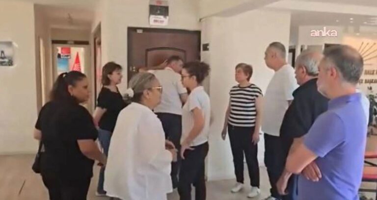 Atamayla geldi, kapıdan giremedi: CHP ilçe binasında “butlan” tansiyonu