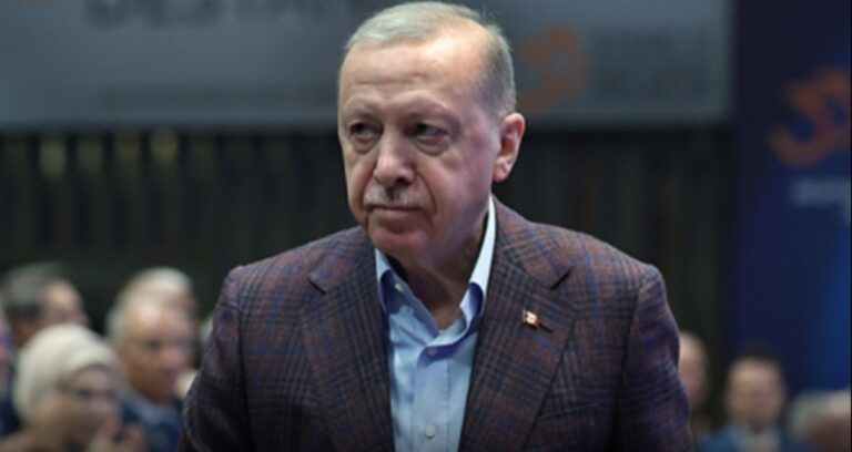Erdoğan’ın telaşı haklı çıktı, tartışmalı transfer AKP’ye yaramadı