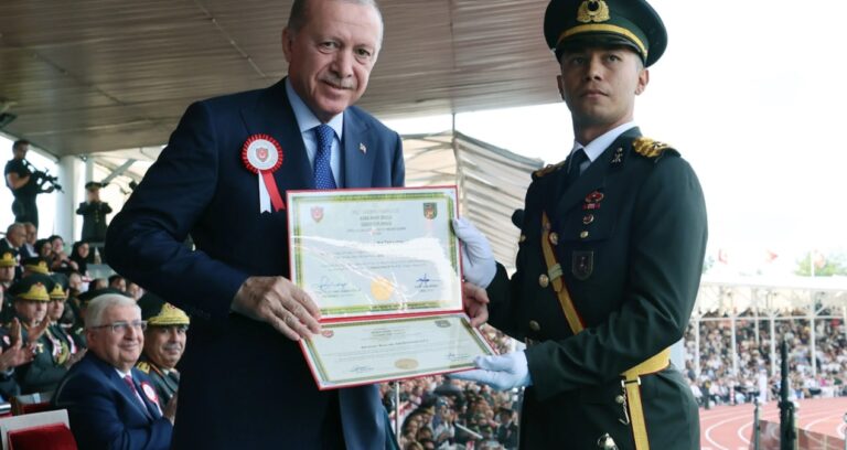 Harp okulu birincisi imam hatipten çıktı