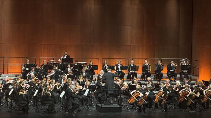 Royal Philharmonic Orchestra İstanbul’da sevenleriyle buluştu