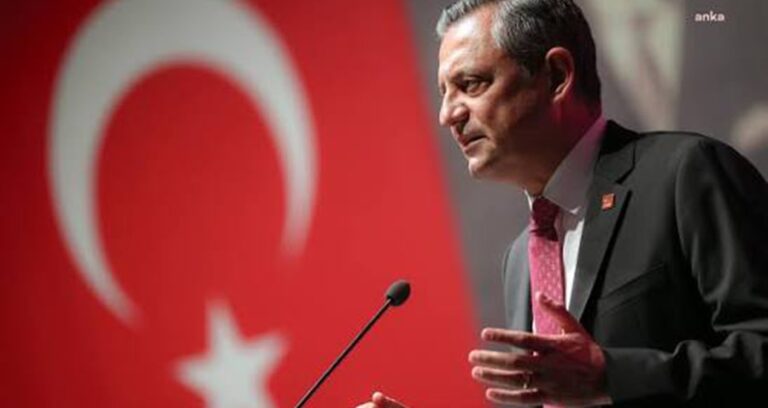 Özgür Özel, İtalyan basınına yazdı: Yeni periyot çoktan başladı