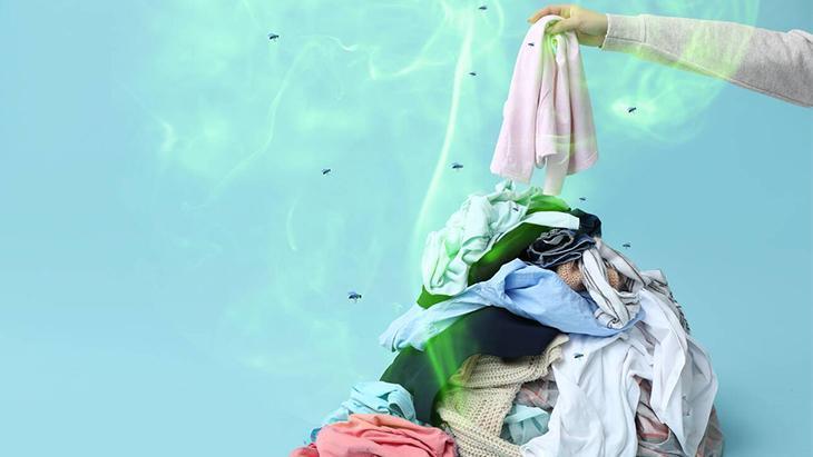 Çamaşırı makinede unutmanın hasarı büyük! Kokusu en büyük belirtisi, sirke ve karbonat karıştırılmamalı