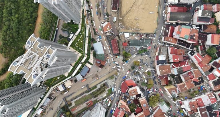 Ayazağa’da sel felaketinin boyutu drone ile görüntülendi