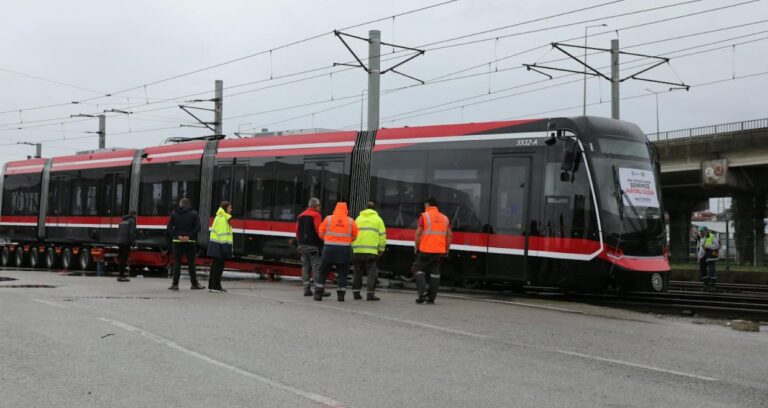 Bir ilde 3 tramvay hizmete giriyor