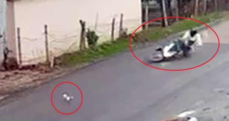 Kediye çarpmamak için hareket yaptı, devrilen motosikletten yaralandı